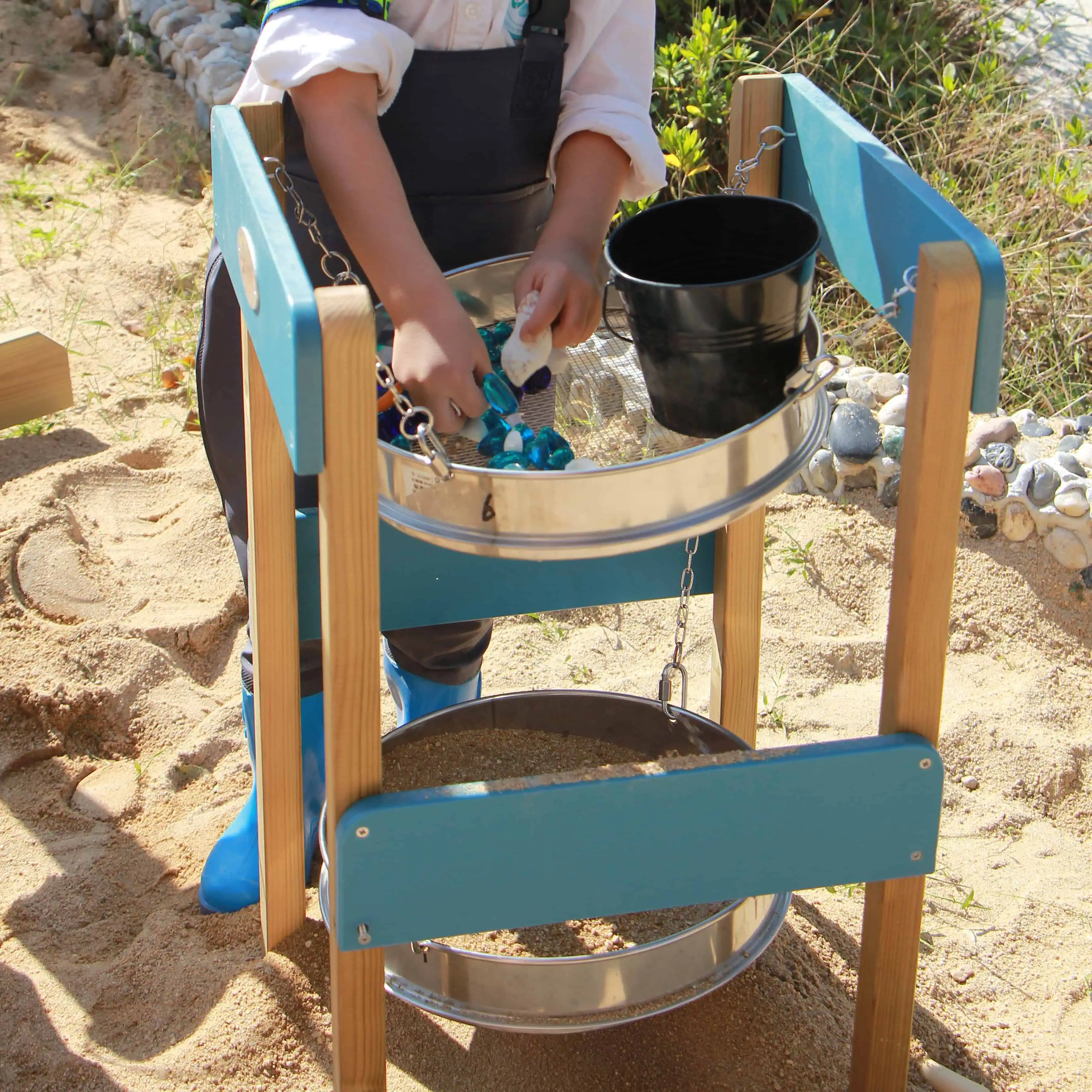 SAND SCREENER DOUBLE STRAINER