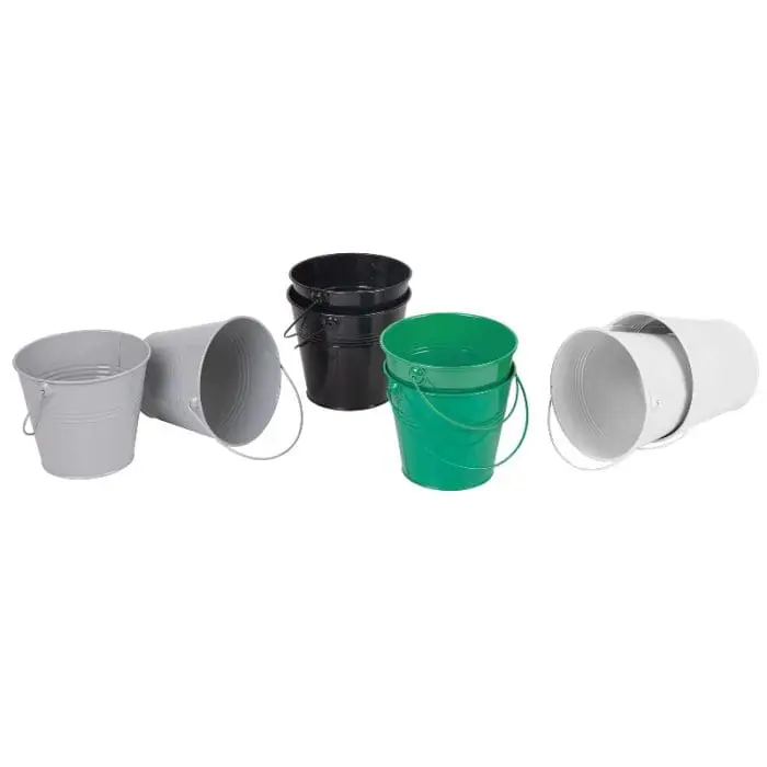 8 buckets